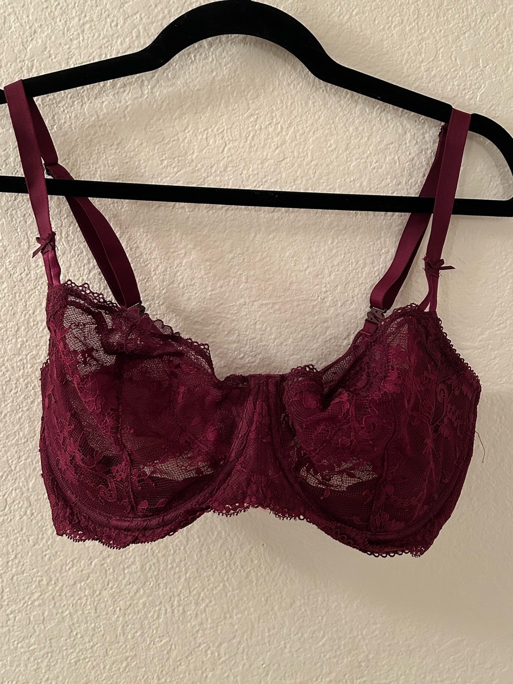 Victoria's Secret Burgundy Lace Underwire Bra